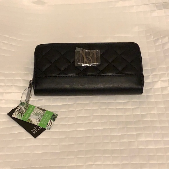 Badgley Mischka Handbags - Badgley Mischka Wallet Quilt Design